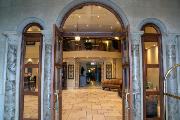 Hotel Brossard Main image